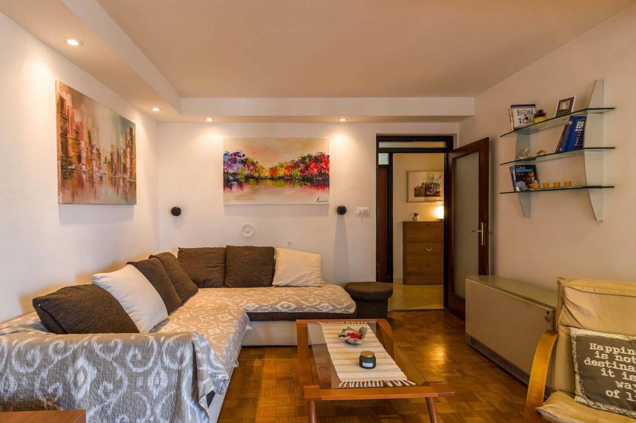 Apartment Many Пула Екстериор снимка